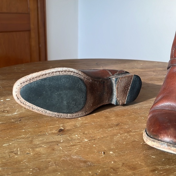 FRYE Women's Lindsay Plate Short Boot, Redwood Smooth Full Grain, 7.5 B US - Picture 7 of 7